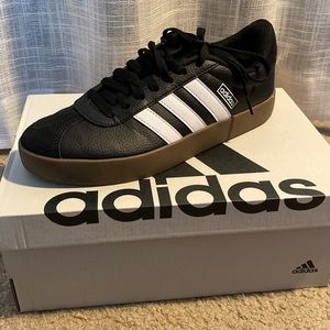 Adidas VL Court 3.0
